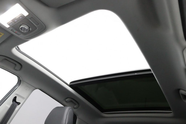 MG Mg Zs EV Luxury 45 kWh*ACC*PANO*NAVI*LEER*CARPLAY*CAM*LM