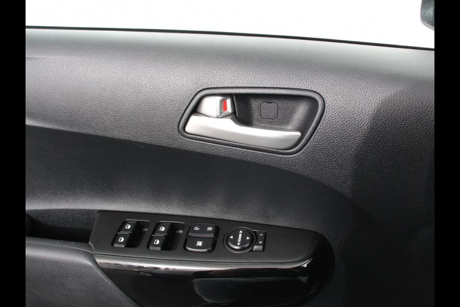 Kia Picanto 1.0 DPi DynamicLine Navigatie Apple Carplay/Android Auto Camera Cruise Control Lichtmetalen velgen Airco