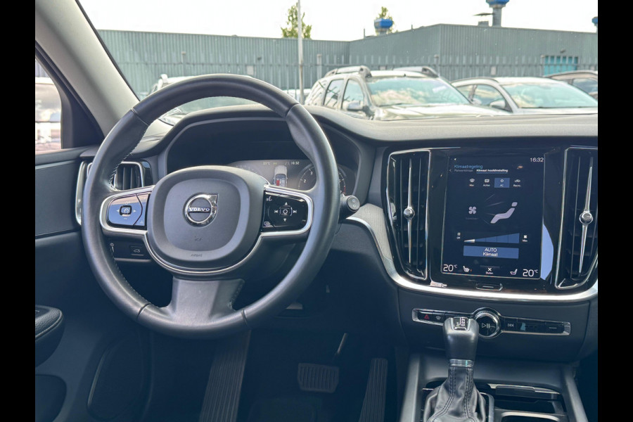 Volvo V60 2.0 T4 Inscription NL AUTO | LEDER | ACC | CARPLAY | STOELVERW |