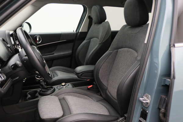 MINI Countryman Cooper S E ALL4 Chili Virtual Cockpit, Panoramadak, Camera, Apple Carplay, Standkachel, 18''