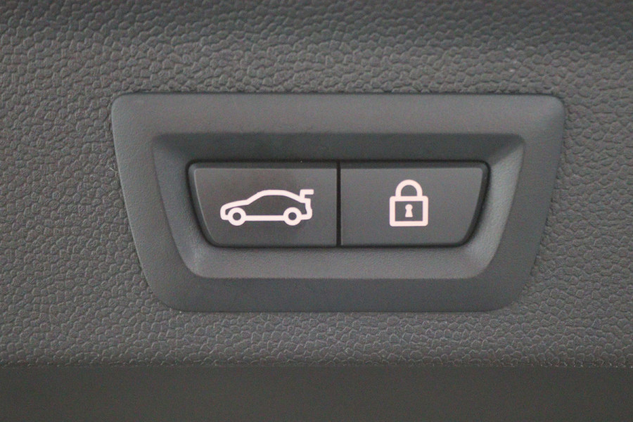 MINI Countryman Cooper S E ALL4 Chili Virtual Cockpit, Panoramadak, Camera, Apple Carplay, Standkachel, 18''