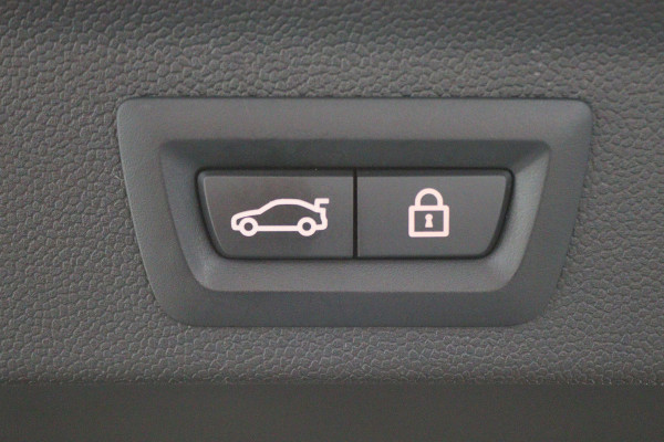 MINI Countryman Cooper S E ALL4 Chili Virtual Cockpit, Panoramadak, Camera, Apple Carplay, Standkachel, 18''