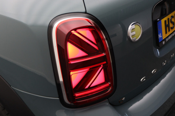 MINI Countryman Cooper S E ALL4 Chili Virtual Cockpit, Panoramadak, Camera, Apple Carplay, Standkachel, 18''