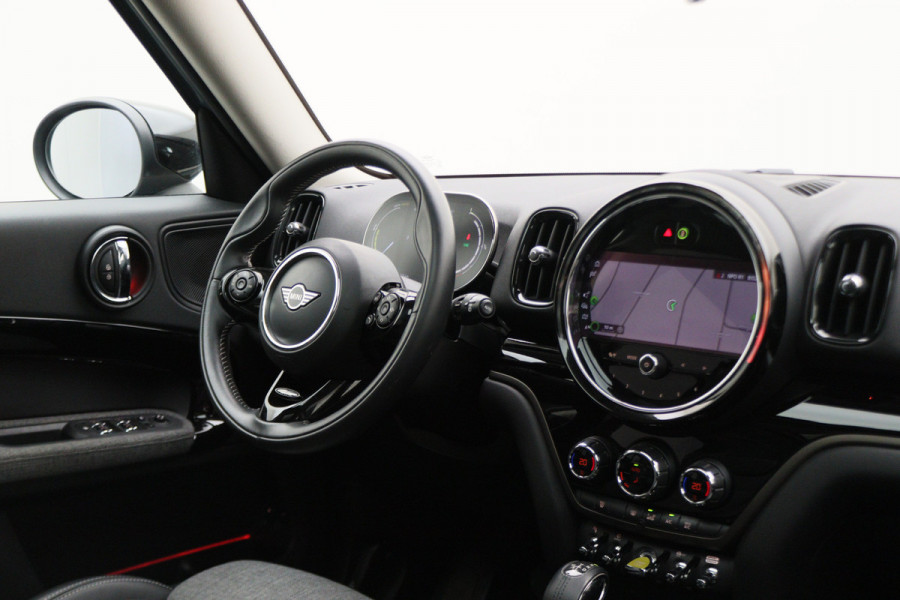 MINI Countryman Cooper S E ALL4 Chili Virtual Cockpit, Panoramadak, Camera, Apple Carplay, Standkachel, 18''