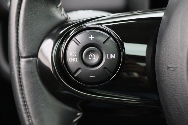 MINI Countryman Cooper S E ALL4 Chili Virtual Cockpit, Panoramadak, Camera, Apple Carplay, Standkachel, 18''
