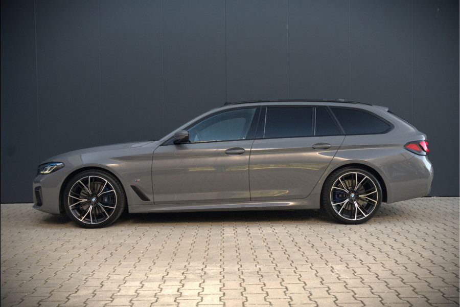 BMW 5 Serie Touring 530i High Executive M Sport | Panoramadak | Head-Up Display | Laser | Trekhaak | Stoelverwarming | Stuurverwarming | Memory Seats | Keyless | Adaptive Cruise Control | Comfort Seats | Shadowline | BTW | NAP | Dealer Ond
