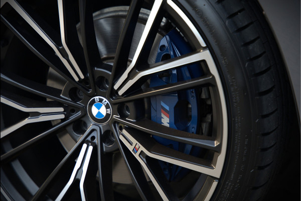 BMW 5 Serie Touring 530i High Executive M Sport | Panoramadak | Head-Up Display | Laser | Trekhaak | Stoelverwarming | Stuurverwarming | Memory Seats | Keyless | Adaptive Cruise Control | Comfort Seats | Shadowline | BTW | NAP | Dealer Ond
