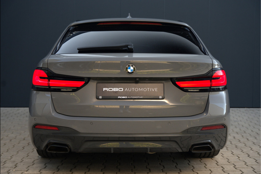 BMW 5 Serie Touring 530i High Executive M Sport | Panoramadak | Head-Up Display | Laser | Trekhaak | Stoelverwarming | Stuurverwarming | Memory Seats | Keyless | Adaptive Cruise Control | Comfort Seats | Shadowline | BTW | NAP | Dealer Ond