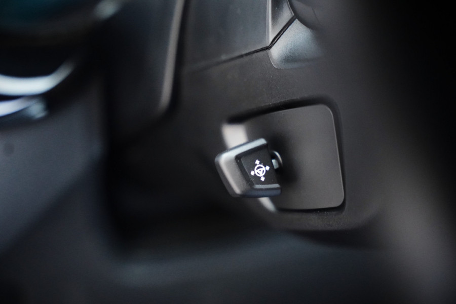 BMW 5 Serie Touring 530i High Executive M Sport | Panoramadak | Head-Up Display | Laser | Trekhaak | Stoelverwarming | Stuurverwarming | Memory Seats | Keyless | Adaptive Cruise Control | Comfort Seats | Shadowline | BTW | NAP | Dealer Ond