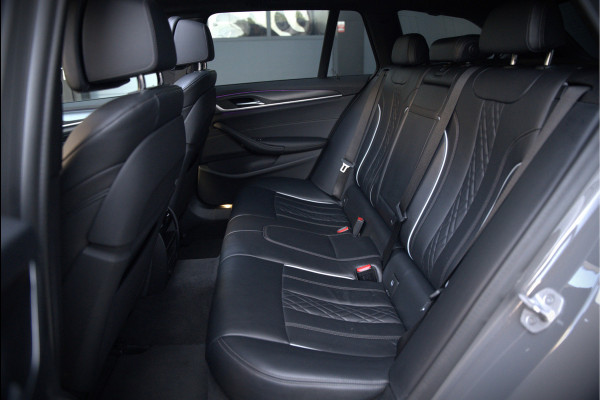 BMW 5 Serie Touring 530i High Executive M Sport | Panoramadak | Head-Up Display | Laser | Trekhaak | Stoelverwarming | Stuurverwarming | Memory Seats | Keyless | Adaptive Cruise Control | Comfort Seats | Shadowline | BTW | NAP | Dealer Ond