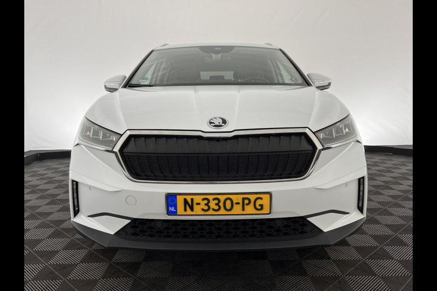 Škoda ENYAQ iV 80 Comfort [ 3-Fase ] (INCL-BTW) *DIGI-COCKPIT | FULL-LED | LEATHER-MICROFIBRE | BLINDSPOT | CAMERA | NAVI-FULLMAP | DAB+ | KEYLESS | HEATED-SPORTSEATS | CARPLAY | AMBIENT-LIGHT | CCS-FASTLOADER | SHIFT-PADDLES |
