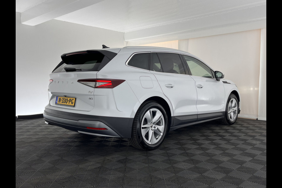 Škoda ENYAQ iV 80 Comfort [ 3-Fase ] (INCL-BTW) *DIGI-COCKPIT | FULL-LED | LEATHER-MICROFIBRE | BLINDSPOT | CAMERA | NAVI-FULLMAP | DAB+ | KEYLESS | HEATED-SPORTSEATS | CARPLAY | AMBIENT-LIGHT | CCS-FASTLOADER | SHIFT-PADDLES |