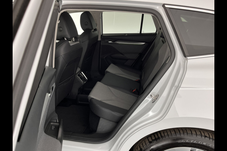 Škoda ENYAQ iV 80 Comfort [ 3-Fase ] (INCL-BTW) *DIGI-COCKPIT | FULL-LED | LEATHER-MICROFIBRE | BLINDSPOT | CAMERA | NAVI-FULLMAP | DAB+ | KEYLESS | HEATED-SPORTSEATS | CARPLAY | AMBIENT-LIGHT | CCS-FASTLOADER | SHIFT-PADDLES |