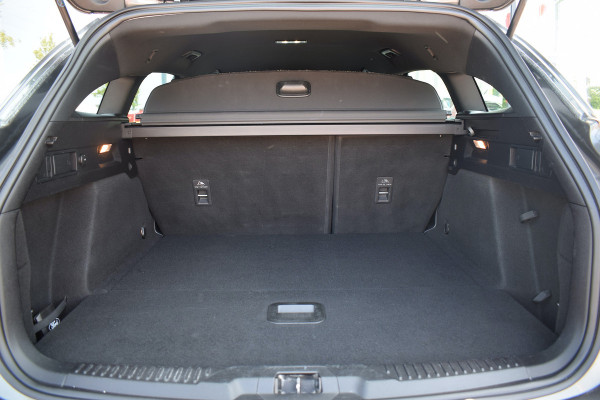 Ford FOCUS Wagon 1.0 EcoBoost ST Line Business | Trekhaak | CarPlay | Stuur- en Stoelverw. | Camera