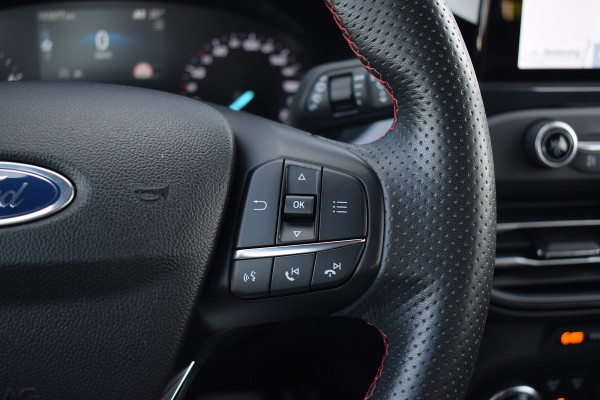 Ford FOCUS Wagon 1.0 EcoBoost ST Line Business | Trekhaak | CarPlay | Stuur- en Stoelverw. | Camera