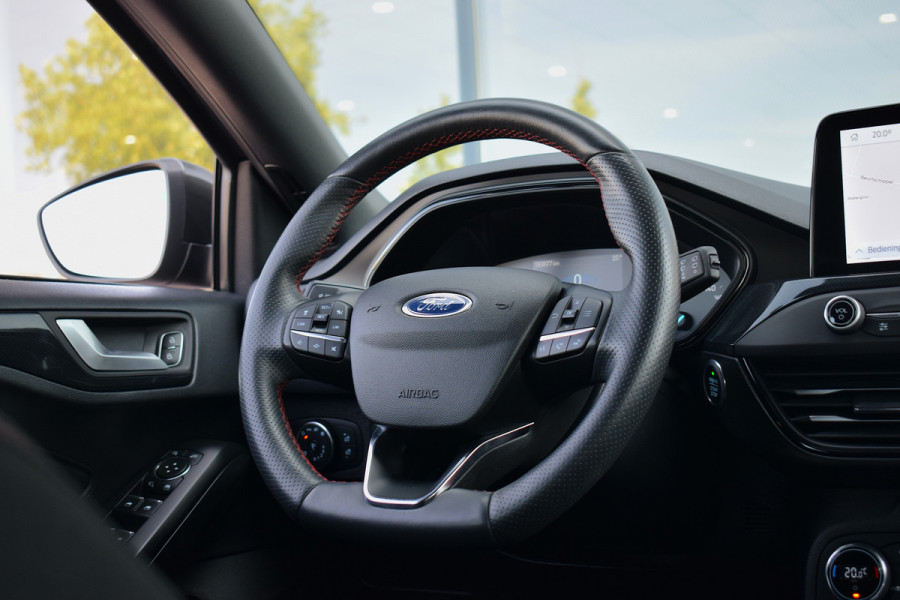 Ford FOCUS Wagon 1.0 EcoBoost ST Line Business | Trekhaak | CarPlay | Stuur- en Stoelverw. | Camera