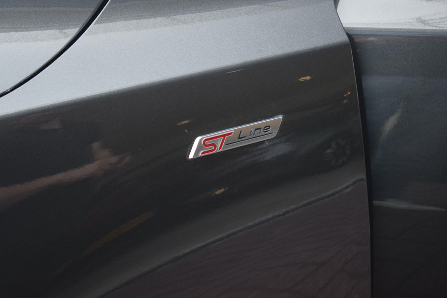 Ford FOCUS Wagon 1.0 EcoBoost ST Line Business | Trekhaak | CarPlay | Stuur- en Stoelverw. | Camera