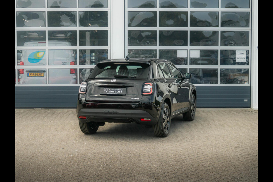 Fiat 600 1.2 Hybrid 110pk Black Edition | Uit voorraad leverbaar !