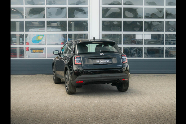 Fiat 600 1.2 Hybrid 110pk Black Edition | Uit voorraad leverbaar !