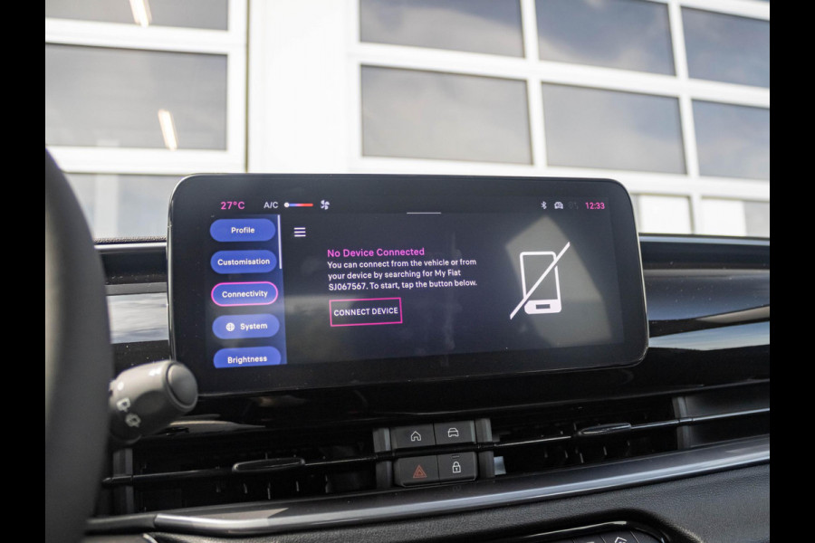 Fiat 600 1.2 Hybrid 110pk Black Edition | Uit voorraad leverbaar !