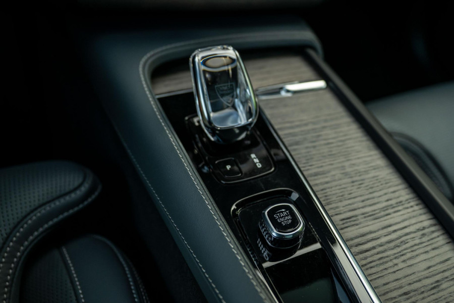 Volvo XC90 2.0 T8 Recharge AWD Inscription 455pk LONG RANGE