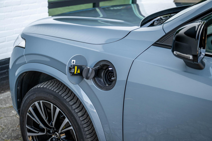 Volvo XC90 2.0 T8 Recharge AWD Plus Dark Trekhaak H/K Premium