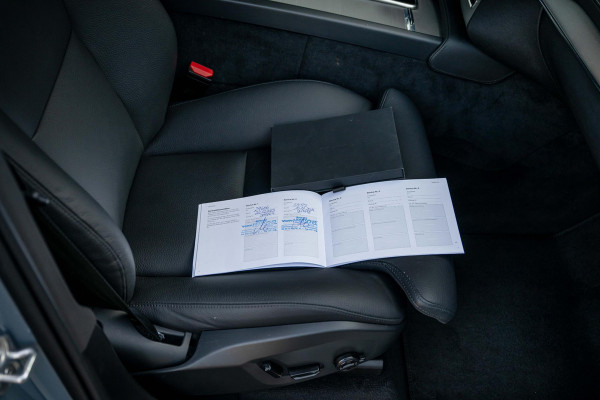 Volvo XC90 2.0 T8 Recharge AWD Plus Dark Trekhaak H/K Premium