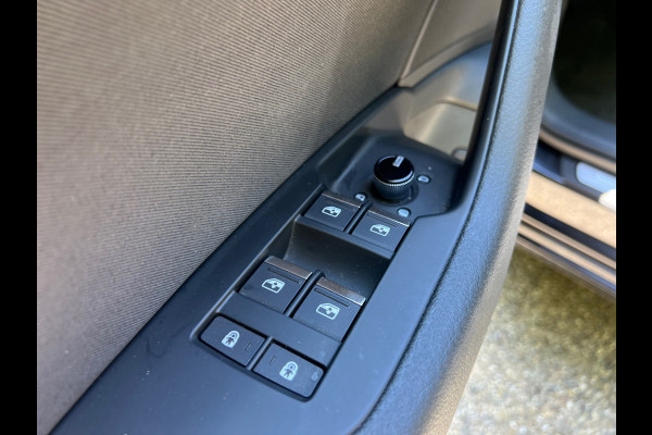 Audi A6 Avant 40 TDI Sport S line edition 25 years | Cruise + Clima + Navi
