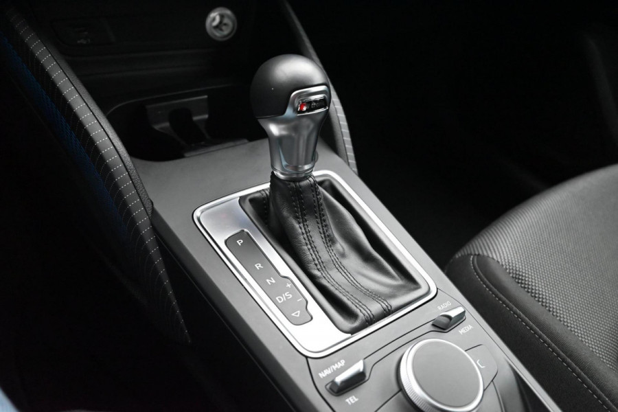 Audi Q2 1.4 TFSI CoD Sport Pro Line S 150 PK S-Line 1e Eig Adaptive Cruise LED Clima 20'' SQ2