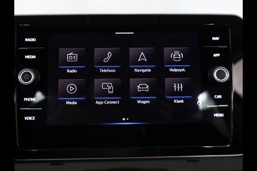 Volkswagen T-Cross 1.0 TSI Style 115 pk Automaat (DSG) | Navigatie | Parkeersensoren | Autom. airco | Matrix LED koplampen | Stoelverwarming |