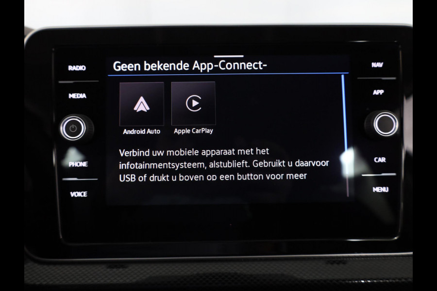 Volkswagen T-Cross 1.0 TSI Style 115 pk Automaat (DSG) | Navigatie | Parkeersensoren | Autom. airco | Matrix LED koplampen | Stoelverwarming |