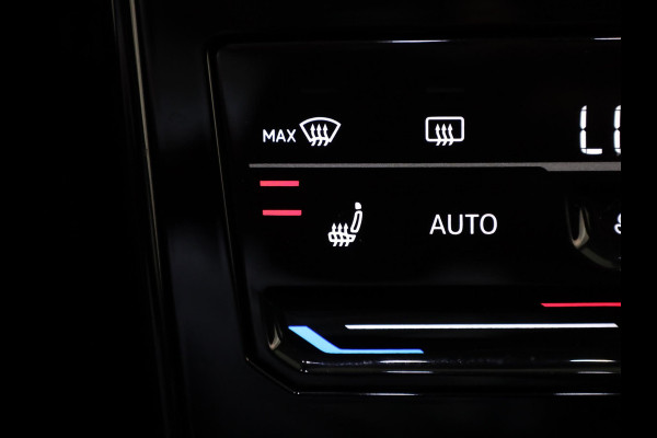 Volkswagen T-Cross 1.0 TSI Style 115 pk Automaat (DSG) | Navigatie | Parkeersensoren | Autom. airco | Matrix LED koplampen | Stoelverwarming |