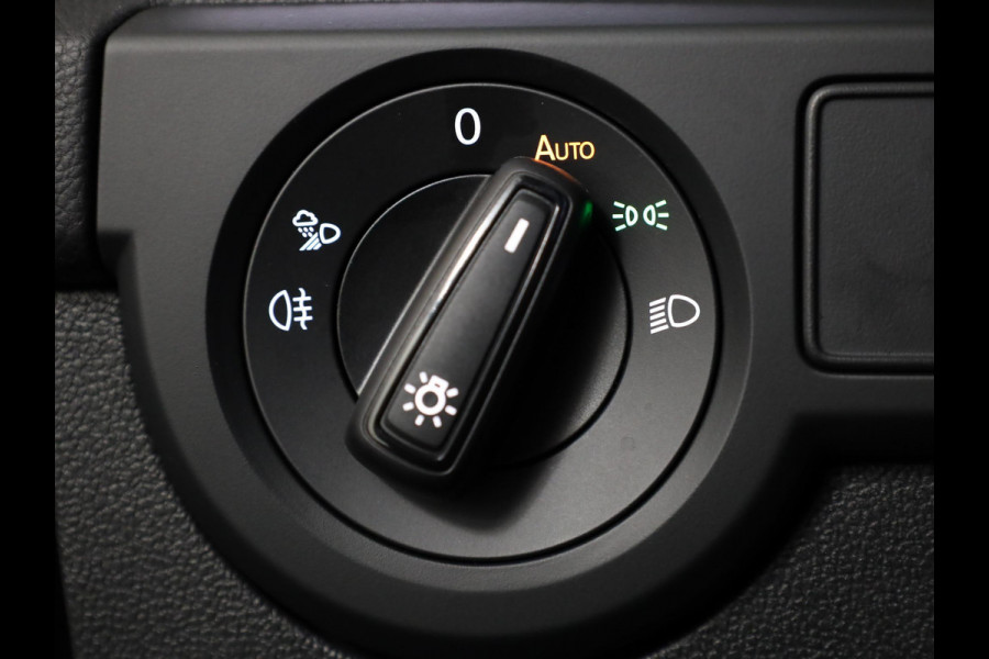 Volkswagen T-Cross 1.0 TSI Style 115 pk Automaat (DSG) | Navigatie | Parkeersensoren | Autom. airco | Matrix LED koplampen | Stoelverwarming |