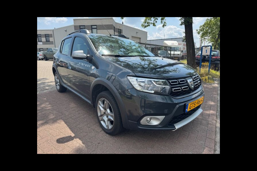 Dacia Sandero 1.0 SCe 5deurs Stepway Laureate Airco,Navigatie