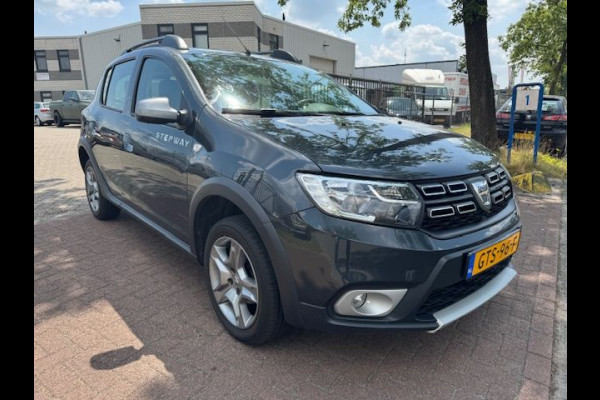 Dacia Sandero 1.0 SCe 5deurs Stepway Laureate Airco,Navigatie