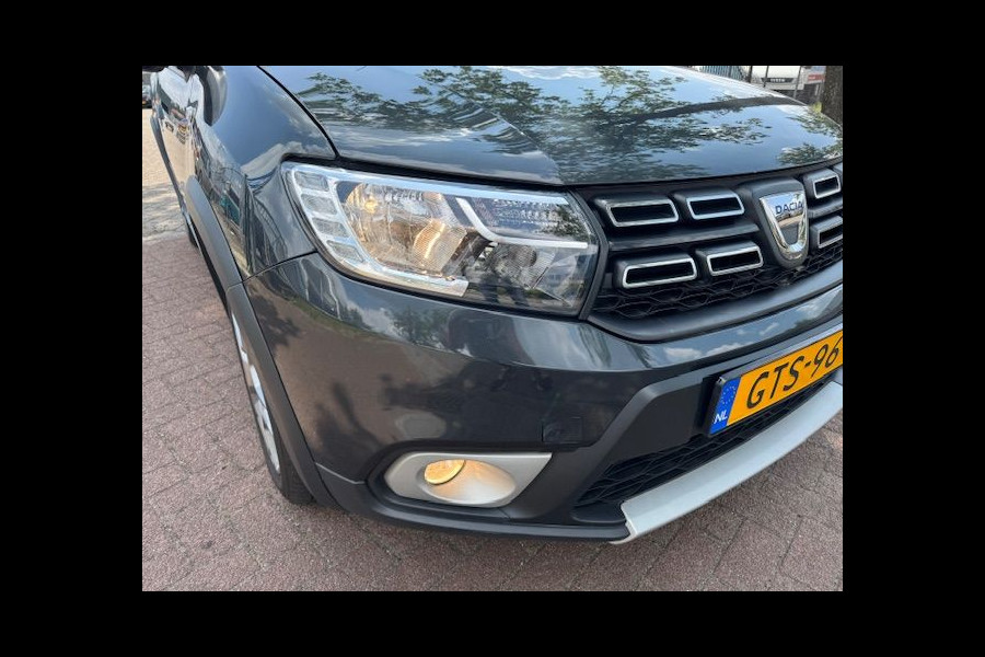 Dacia Sandero 1.0 SCe 5deurs Stepway Laureate Airco,Navigatie