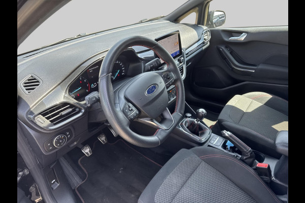 Ford Fiesta 1.0 EcoBoost ST-Line | adaptive cruise | blind-spot | LED | PDC | navi | parkeercamera | allseason banden | climate control