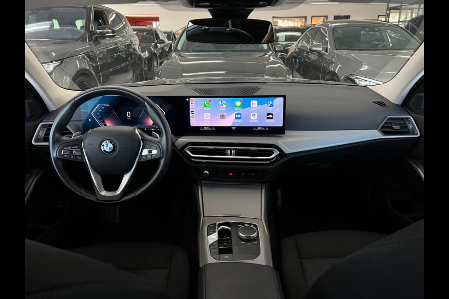 BMW 3 Serie Touring 318i NL AUTO | CARPLAY | ELEKTRISCHE KLEP | CRUISE |