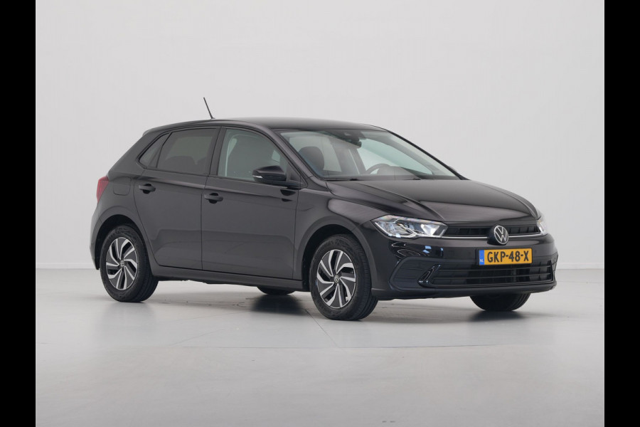 Volkswagen Polo 1.0 TSI Life Edition Camera Pdc Navi via App Keyless 144