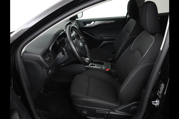 Ford Focus 1.0 EcoBoost Titanium X Business | Automaat | Stoel & Stuurverwarming | Camera | Trekhaak | Adaptive cruise | LED