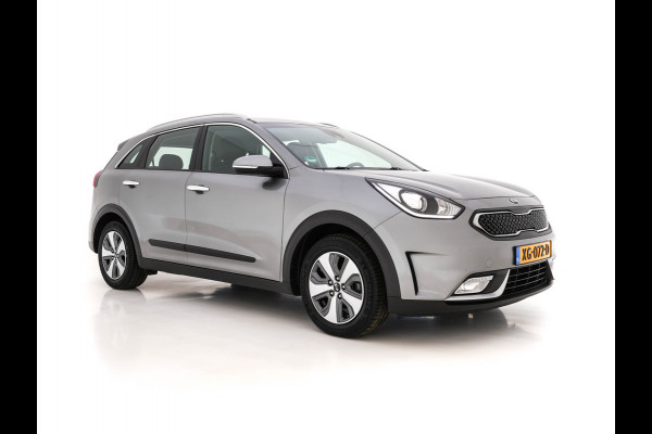 Kia Niro 1.6 GDi Hybrid ExecutiveLine Aut. *LEATHER-FABRIC | NAVI-FULLMAP | KEYLESS | CAMERA | COMFORT-SEATS | DIGI-COCKPIT | LANE-ASSIST | ECC | CARPLAY | PDC | 16''ALU*