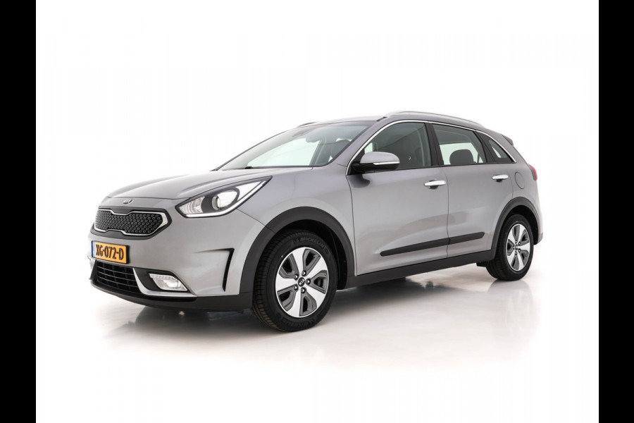 Kia Niro 1.6 GDi Hybrid ExecutiveLine Aut. *LEATHER-FABRIC | NAVI-FULLMAP | KEYLESS | CAMERA | COMFORT-SEATS | DIGI-COCKPIT | LANE-ASSIST | ECC | CARPLAY | PDC | 16''ALU*