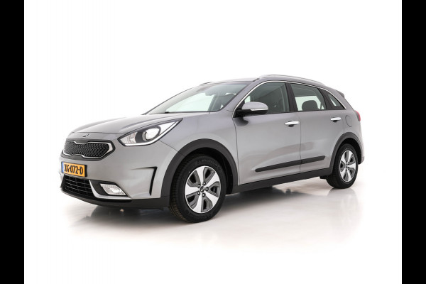 Kia Niro 1.6 GDi Hybrid ExecutiveLine Aut. *LEATHER-FABRIC | NAVI-FULLMAP | KEYLESS | CAMERA | COMFORT-SEATS | DIGI-COCKPIT | LANE-ASSIST | ECC | CARPLAY | PDC | 16''ALU*