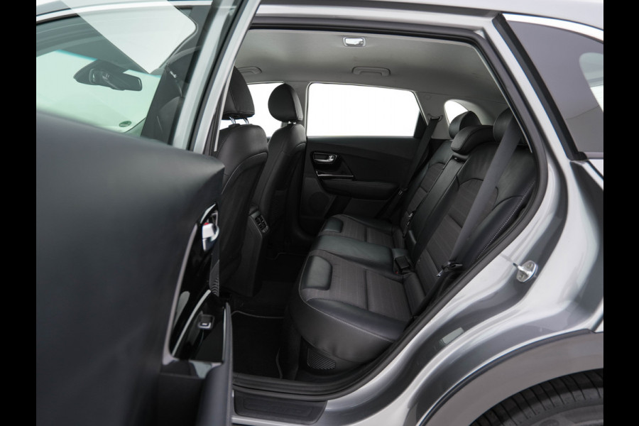 Kia Niro 1.6 GDi Hybrid ExecutiveLine Aut. *LEATHER-FABRIC | NAVI-FULLMAP | KEYLESS | CAMERA | COMFORT-SEATS | DIGI-COCKPIT | LANE-ASSIST | ECC | CARPLAY | PDC | 16''ALU*