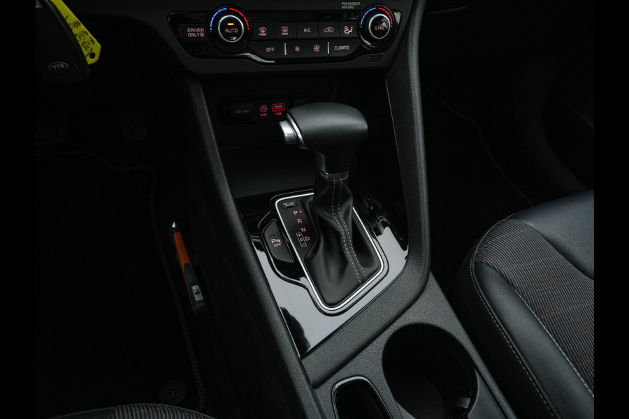 Kia Niro 1.6 GDi Hybrid ExecutiveLine Aut. *LEATHER-FABRIC | NAVI-FULLMAP | KEYLESS | CAMERA | COMFORT-SEATS | DIGI-COCKPIT | LANE-ASSIST | ECC | CARPLAY | PDC | 16''ALU*