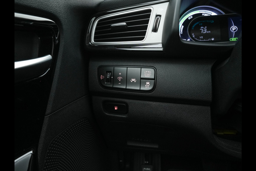 Kia Niro 1.6 GDi Hybrid ExecutiveLine Aut. *LEATHER-FABRIC | NAVI-FULLMAP | KEYLESS | CAMERA | COMFORT-SEATS | DIGI-COCKPIT | LANE-ASSIST | ECC | CARPLAY | PDC | 16''ALU*