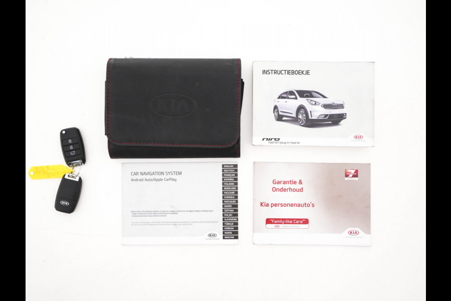 Kia Niro 1.6 GDi Hybrid ExecutiveLine Aut. *LEATHER-FABRIC | NAVI-FULLMAP | KEYLESS | CAMERA | COMFORT-SEATS | DIGI-COCKPIT | LANE-ASSIST | ECC | CARPLAY | PDC | 16''ALU*