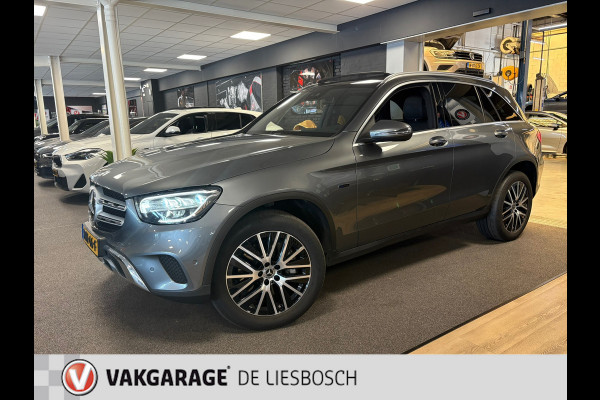 Mercedes-Benz GLC 300e 4MATIC Premium Plus / trekhaak / sfeer verlichting / panorama-dak / virtual