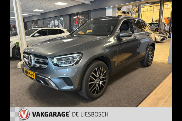 Mercedes-Benz GLC 300e 4MATIC Premium Plus / trekhaak / sfeer verlichting / panorama-dak / virtual