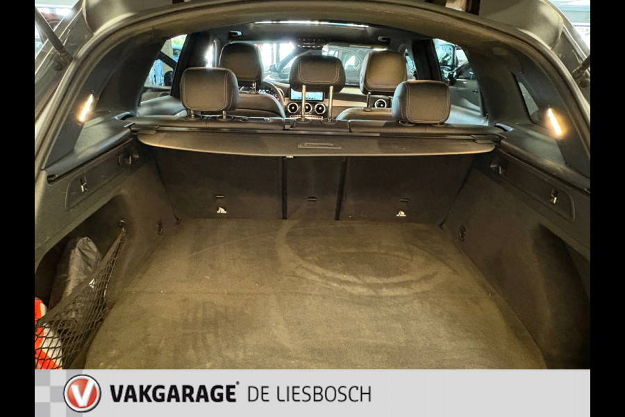 Mercedes-Benz GLC 300e 4MATIC Premium Plus / trekhaak / sfeer verlichting / panorama-dak / virtual